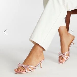 Elegant Pink Bow Heeled Sandals